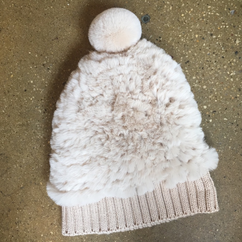 Faux Fur Pom Pom Hat